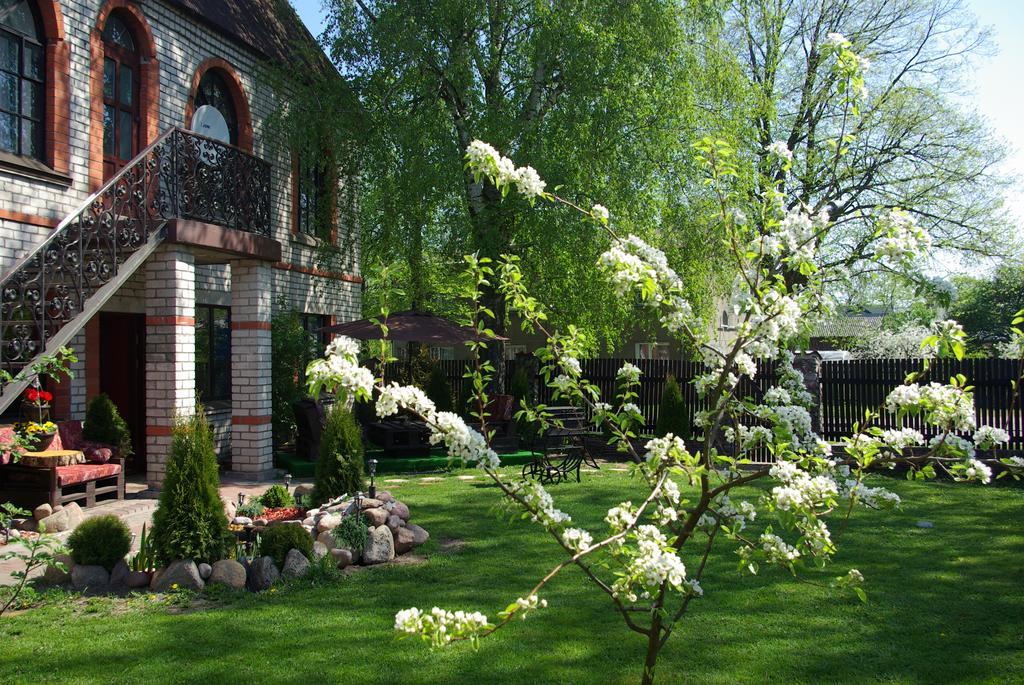 Salsa Hotel Ventspils Bagian luar foto