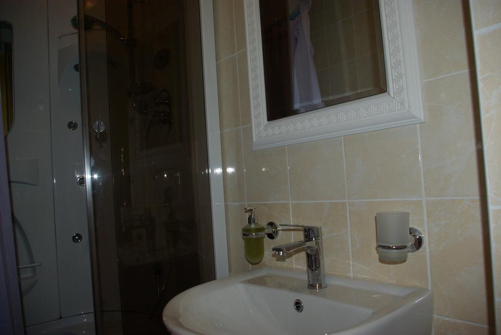 Salsa Hotel Ventspils Bagian luar foto